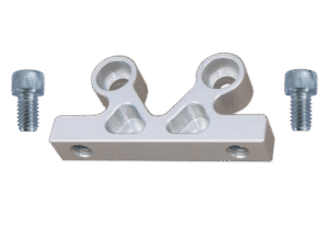 4in Straight Bracket w- Bolts P# 470 Clear Anodized Image only (png)